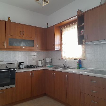 Elzahed Apartments Maestro Kímolos Esterno foto
